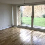 Rent 2 bedroom flat in South East England