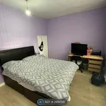 Rent 5 bedroom house in West Midlands