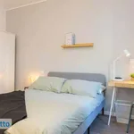 Rent 4 bedroom apartment of 80 m² in Milan