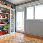 Appartement de 66 m² avec 4 chambre(s) en location à Aubergenville