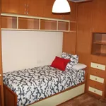 Rent a room of 100 m² in cordoba