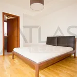 Rent 2 bedroom apartment of 59 m² in Prague