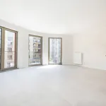 Rent 3 bedroom apartment of 131 m² in Brussels