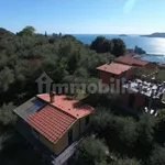 Rent 3 bedroom house of 97 m² in Lerici