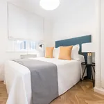 Rent 1 bedroom apartment of 120 m² in Madrid