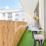 Rent 3 bedroom apartment of 67 m² in Paris