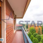 Rent 4 bedroom apartment of 170 m² in Milan