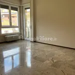 Rent 4 bedroom apartment of 150 m² in Varese