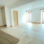 Appartement de 55 m² avec 2 chambre(s) en location à Largentière