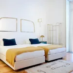 Rent 1 bedroom apartment in Porto