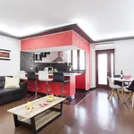 Rent 2 bedroom apartment of 120 m² in Porto