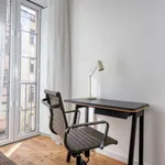 Rent 2 bedroom apartment of 58 m² in lisbon