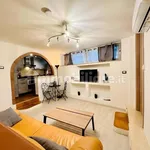 Rent 2 bedroom apartment of 55 m² in Naples