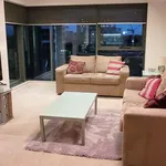 Rent 1 bedroom apartment in Melbourne