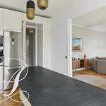 Appartement de 960 m² avec 2 chambre(s) en location à Paris