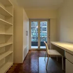 Rent a room in lisbon