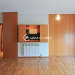 Rent 2 bedroom apartment of 82 m² in Matosinhos