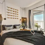 Appartement de 60 m² avec 3 chambre(s) en location à Paris