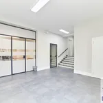 Affitto 6 camera appartamento di 335 m² in Frascati