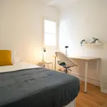 Rent 2 bedroom apartment in Barcelona