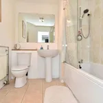 Rent 2 bedroom flat in Aberdeen