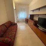 Rent 2 bedroom apartment of 65 m² in Milano