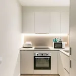 Rent 4 bedroom apartment in barcelona