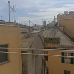 Rent 4 bedroom apartment of 60 m² in Genova