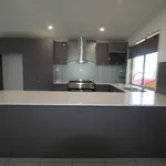 Rent 4 bedroom house in Emerald