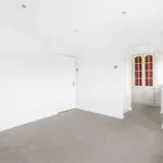 Rent 4 bedroom house of 131 m² in Hertfordshire