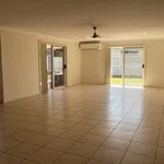 Rent 4 bedroom house in Forster