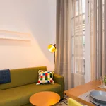 Rent 1 bedroom apartment of 25 m² in Granada']