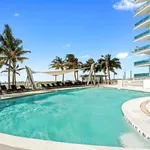 Rent 1 bedroom apartment of 84 m² in Miami