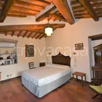 Rent 5 bedroom apartment of 75 m² in Monteriggioni