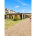 Rent 2 bedroom apartment in Mermaid Beach