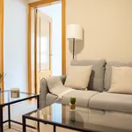 Rent a room of 95 m² in Barcelona