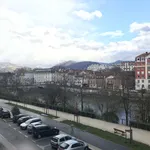 Appartement de 53 m² avec 2 chambre(s) en location à Grenoble