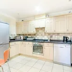 Flat to rent in Heathside Crescent, Woking GU22