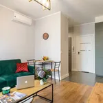 Rent 1 bedroom apartment of 30 m² in Warsaw