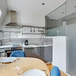 Rent 1 bedroom apartment of 18 m² in Paris