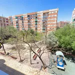 Alquilar 4 dormitorio apartamento en Valencia