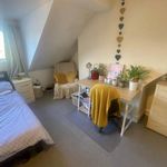 Rent 6 bedroom flat in Wales