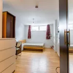 Rent 3 bedroom flat in Birmingham