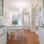 Rent 5 bedroom apartment in Valencia