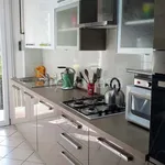 Rent 3 bedroom apartment of 65 m² in Padova