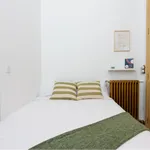 Rent 7 bedroom apartment in Valencia