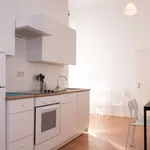 Rent a room of 102 m² in Berlin