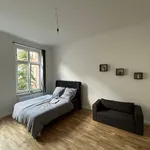 Miete 4 Schlafzimmer wohnung von 114 m² in Düsseldorf