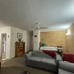 Rent 2 bedroom apartment in Grafton