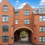 Rent 2 bedroom apartment in Oxford